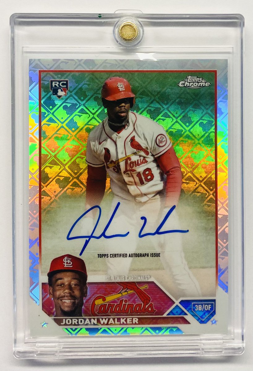 bxbaseball2's tweet image. Here’s the Jordan Walker RC Auto from Topps Chrome Logofractor Edition!  ⚾️