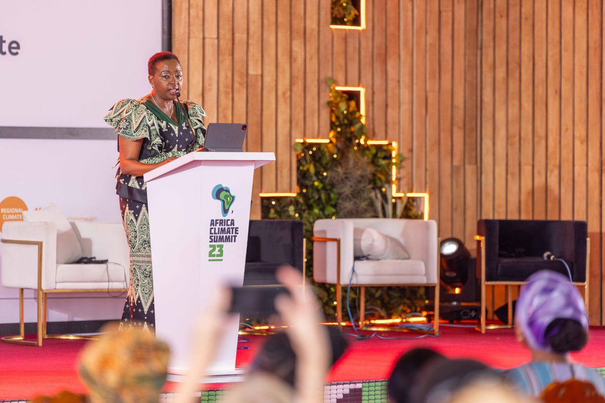 MamaRachelRuto's tweet photo. Africa is at the forefront of the green economy, and we have a unique opportunity to create a more equitable and prosperous future for all. Investing in the youth and women will give them the skills needs to unlock the potential of the green economy. #AfricaClimateSummit23 https://t.co/wOHQz0Mpu6