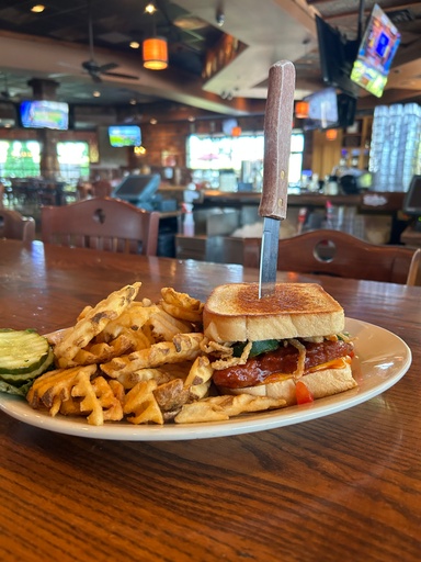 Clivesblaine's tweet photo. Lunch special is a bourbon chicken melt! Soup of the day is spicy chicken and rice.
#Food #ClivesRoadhouse #foodie #goodfood #Dining #Restaurants https://t.co/8A31zdCZQp