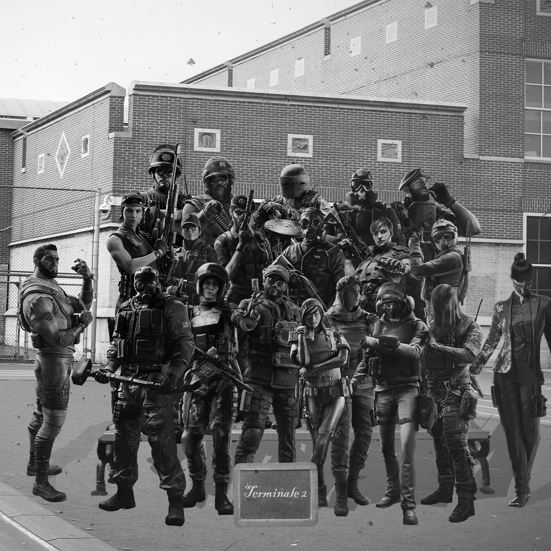 Rainbow6FR's tweet photo. Aujourd'hui, pour la rentrée, on a retrouvé une vieille photo de nos archives ! 
À votre avis, qui était le clown de la classe ? 🤡 https://t.co/0wZxPXefBe