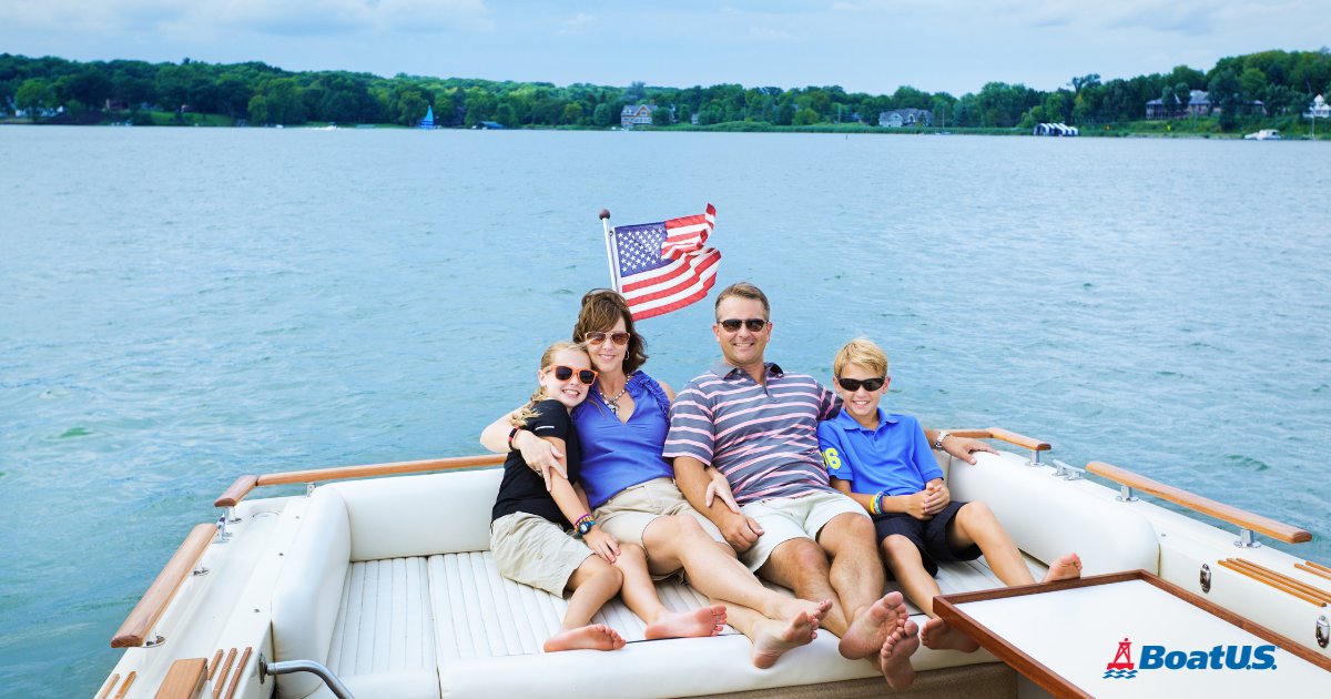 BoatUS's tweet image. Wishing you a happy and safe Labor Day on the water!