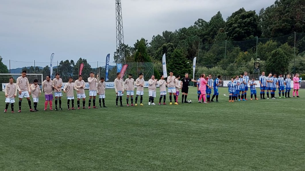CanteiraCeleste's tweet photo. 𝐂𝐄𝐋𝐓𝐀 𝐆𝐄𝐍𝐔𝐈𝐍𝐄 〛Dentro do torneo #MS2CUP desputado esta fin de semana, os nosos 𝐬𝐮𝐩𝐞𝐫𝐜𝐚𝐩𝐚𝐜𝐢𝐭𝐚𝐝𝐨𝐬 xogaron un partido de exhibición ante o @RCDeportivo nunha gran demostración de deportividade e xogo limpo 🩵😁

Sempre orgullosos de vós, rapaces! https://t.co/FHiBXuQNrV