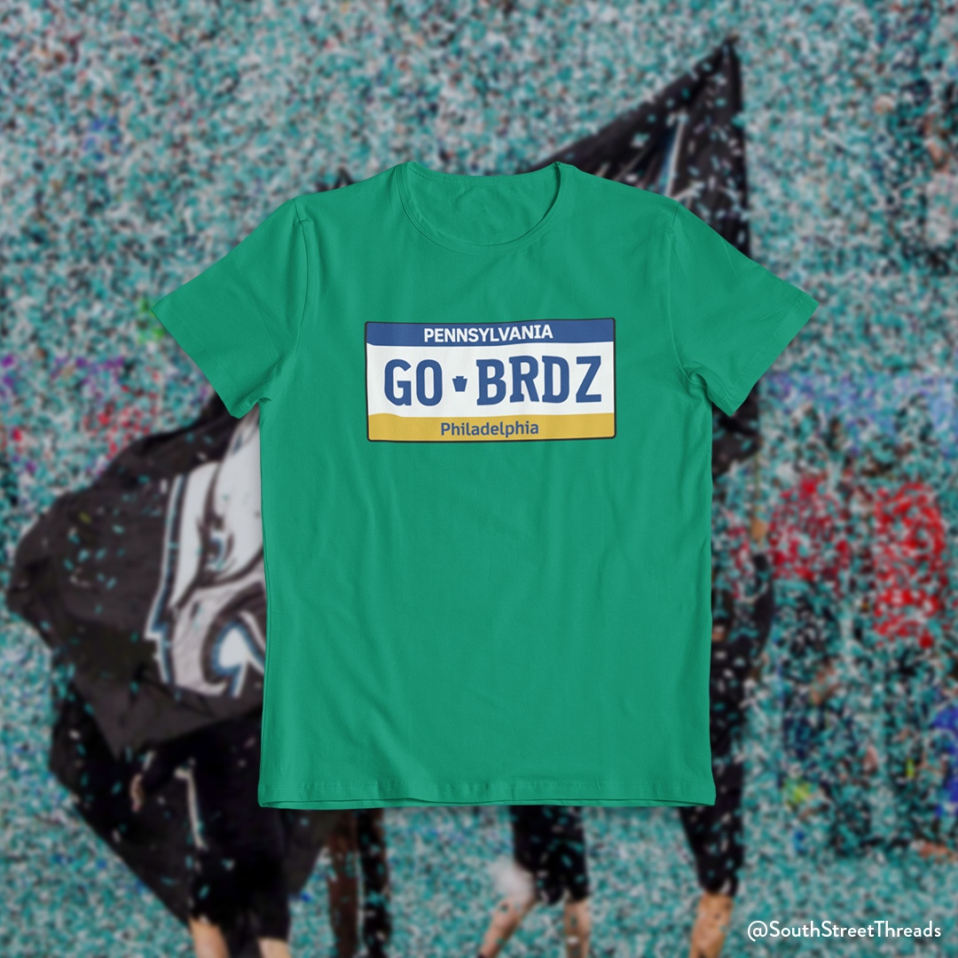 SouthStThreads's tweet photo. Fly high, Philly! 🦅🏈 Gear up for the upcoming Eagles season and let's show the world what it means to bleed green. 

25% off all football-related products to kick off the NFL season

https://t.co/q7VVijunqT

#SouthStreetThreads #FlyEaglesFly https://t.co/Fug4VmsN1T