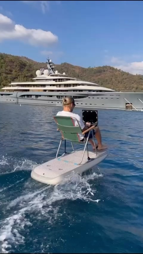 Are you over 18 years old and obsessed with making money? 

Are you dreaming of a luxury lifestyle, but feel like you can’t focus on anything ...
millmentor.com/are-you-over-1…