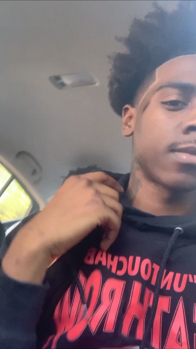 lil8 tweet media