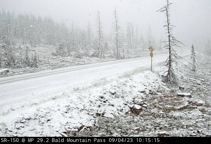 👀👀Check out Bald Mountain now!  The Labor Day snow continues.  In all seriousness, if you are venturing into the higher terrain, particularly above 10,000 feet be prepared for winter-like conditions.  #utwx