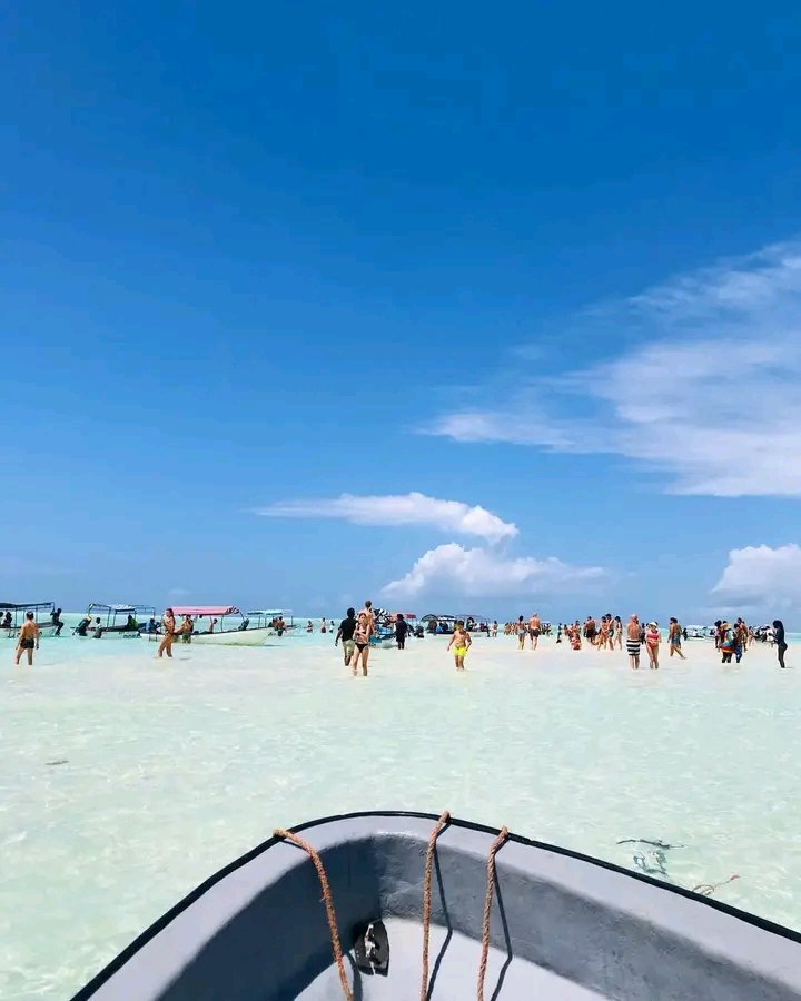 Zanzibar island, the paradise of Africa.

YOU SHOULD BE HERE!

#magicindianocean #beachlifestyle #beachlife #beachvibes  #unforgettablemoments #UnforgettableExperience #localtravelagency #zanzibarisland