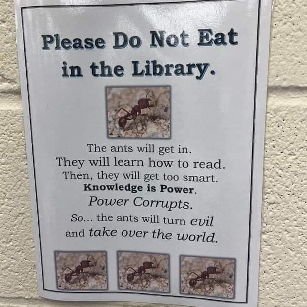 manjit2007's tweet photo. Reason, why we should not eat in library. 
#Gyan 
Courtesy @NaeemDrnazia https://t.co/dQEM9uZRKL