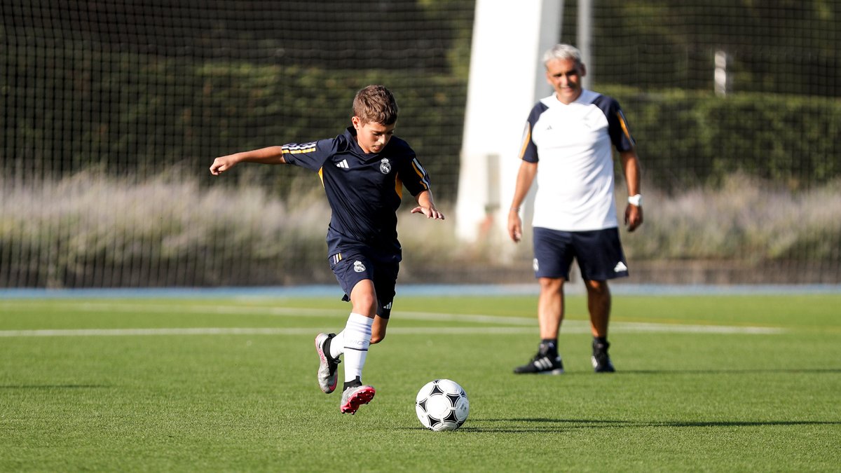 lafabricacrm's tweet photo. ⚽ ¡Arranca la pretemporada para el Alevín B y el Alevín C!
🔛 #RMCity | #LaFábrica https://t.co/ExeFhHax83