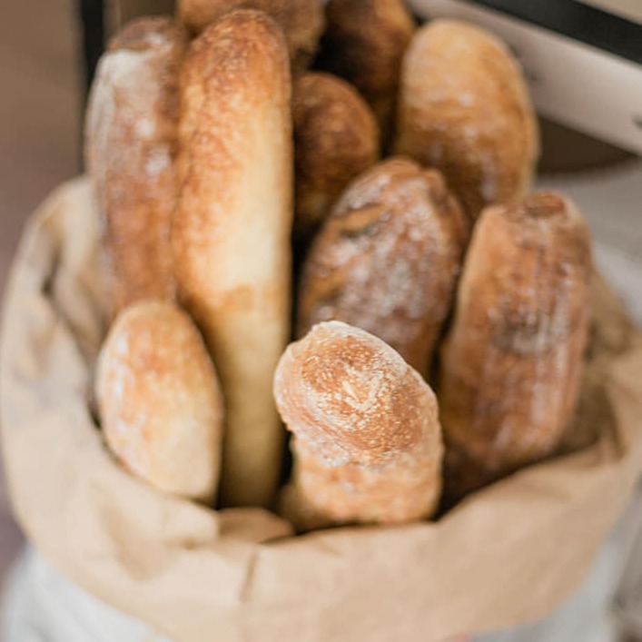 GoodFoodIreland's tweet image. It’s the end of the mid-term break for many students. Start getting organised and planning the #lunchboxes.

Discover a few tips and hints that might help.
👉 bit.ly/3m8Vl2G

@KillowenFarm @theapplefarmer @DittysBakery @Gillardino4
#goodfoodireland #goodfoodirelandblog