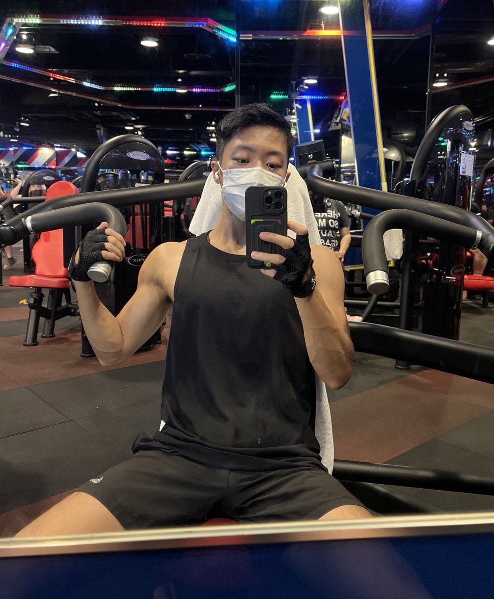 loren_yang_'s tweet photo. 太久沒運動，軟趴趴的像爛泥🫠。 https://t.co/JEf6iNLvp4