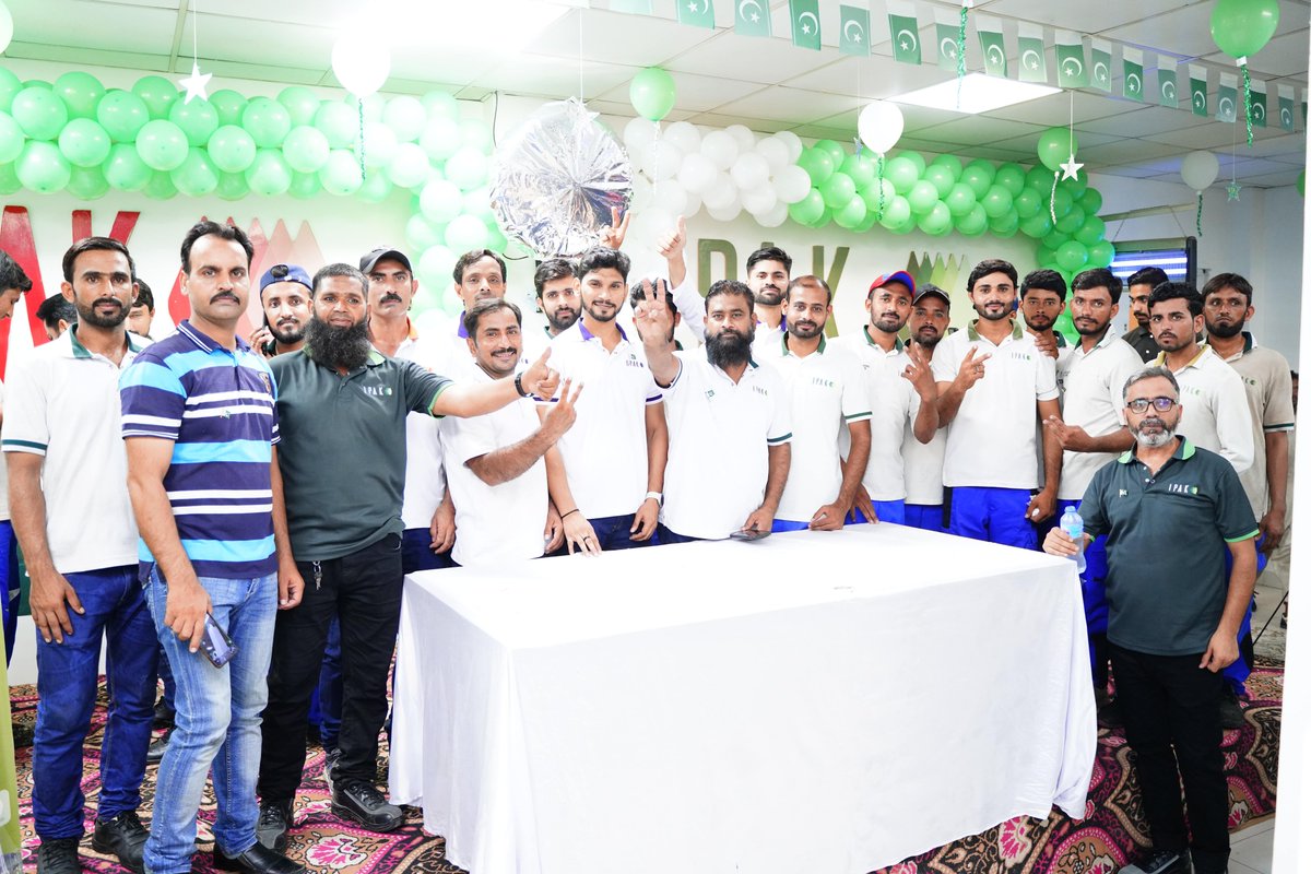 IPAKFILMS's tweet photo. Celebrating 6 years of success at #IPAK! 🎉 Thanks to our amazing customers, employees, and partners for your support. Here's to more years of innovation! 🎥🌟 #Anniversary #SuccessStory https://t.co/T70WIQDRA0
