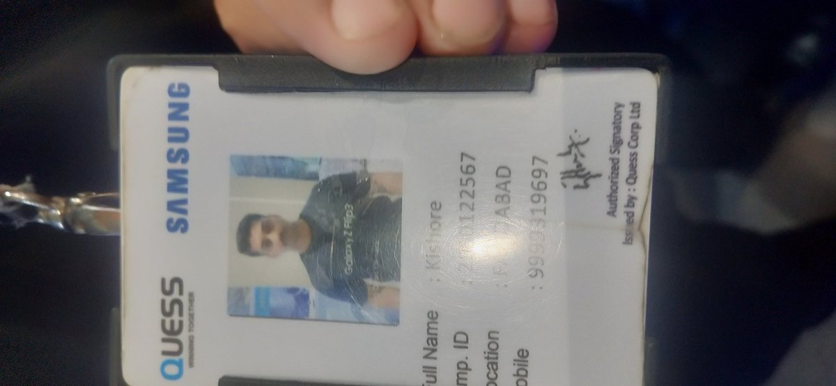 Chanderpal55's tweet photo. @cromaretail @RNTata2000 @TataCompanies @TCS @TataMotors @AvijiMitra @SamsungIndia @SamsungMobile @Samsung Experienced  Rude and unprofessional behaviour by Coma Crown mall  faridabad staff Mr Kishore at Samsung counter and Manager Mr. Jitender kumar was equally unprofessional . https://t.co/hFc7v0BzOX