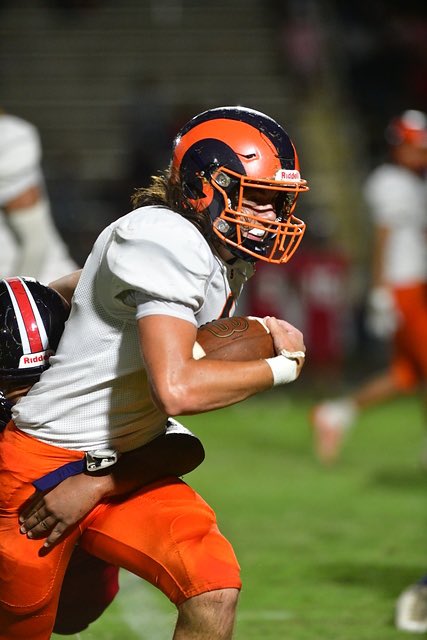 ColtonAllen2025's tweet photo. Check out my 1st TD reception as WR and my QB run! Whole team effort! Go Rams! @StarmountRams @RecruitSHSGATA @NCPreps @ZWCsports @Photogxii @_bsyncmedia_ @GATAGridiron @DavidsonFB @e_leftwich @NikonLeftwich https://t.co/HCpcsPJBtP