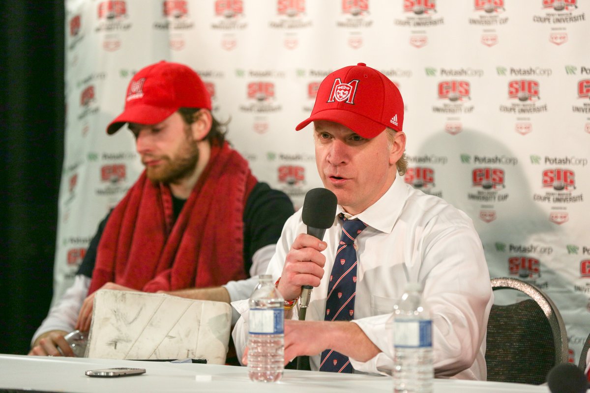 On this date, we pause to remember coach Kelly Nobes, who passed away on Sept. 4/19. During his 9 years as bench boss at McGill, he guided his squad to a 259-119-3 records, 3 Queen's Cup league titles (2011, 2012, 2018) &amp; 5 appearances at Nationals: silver in 2011 &amp; gold in 2012.