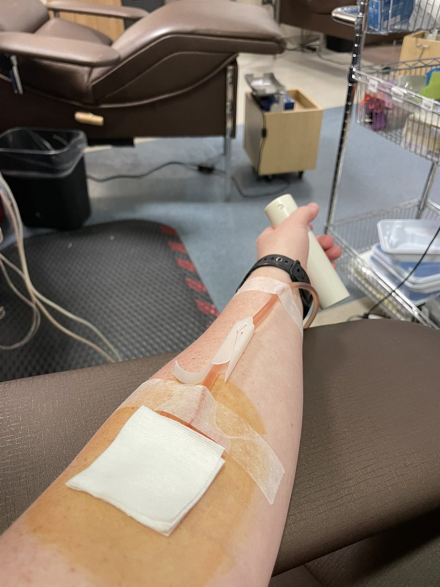Donating blood @MemorialBldCtrs in honor of @SickleCellMN @ConquerSCD  and reading @AkshaySharmaMD @NEJM article on OTQ923 therapy- exciting science for #scd warriors!