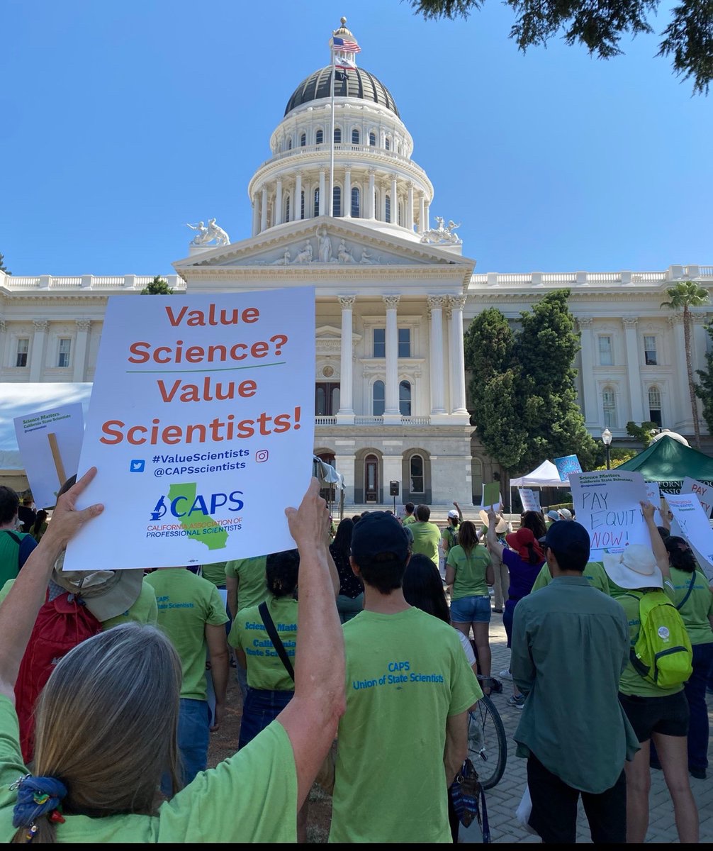 CaEnvSci's tweet photo. HappyLaborDay! #CaScientists are stronger today & fight alongside unions’ brothers & sisters for #FairPay #PayEquity #EqualPay..even w the boss’s footdragging negotiations while communities hurt & Scientists leave for JustTheBasics! @CalEPASecretary @WadeCrowfoot @CaWomensCaucus https://t.co/cNIr3MwbS6
