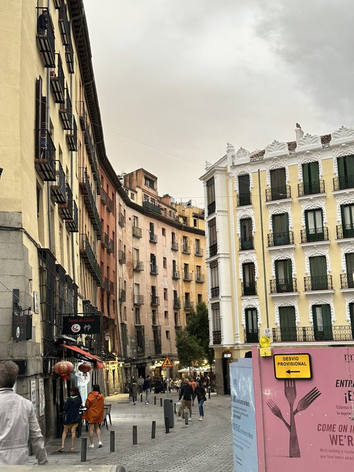 2 pic. I LOVE Spain https://t.co/XxnLBbaz5v