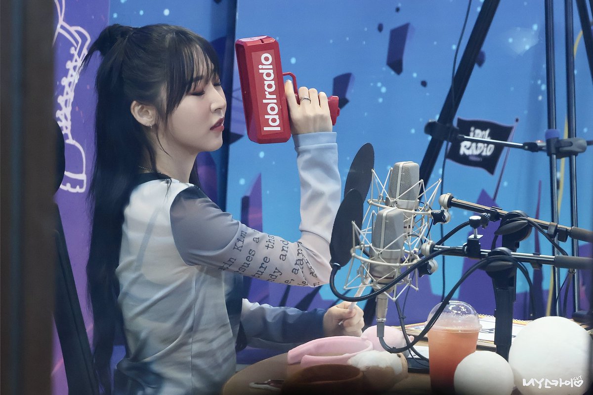 moonbyul pics tweet media