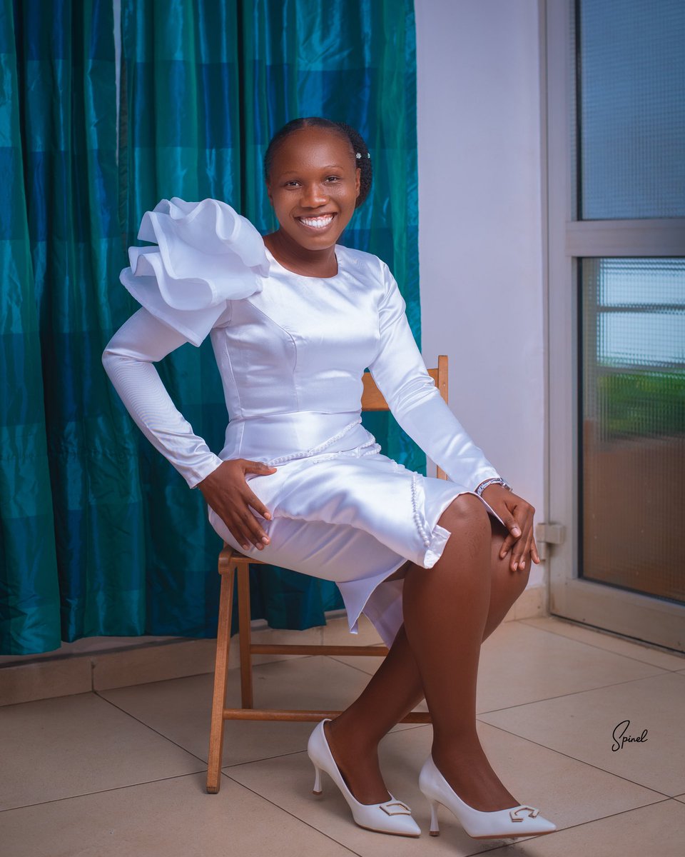 joy_ezeofor's tweet photo. Happy birthday to me💃🏻💃🏻💃🏻
September started with doings and the lord is not yet done with me😎😎
Joy darling! Great are the things God has in store for you👌😍
September is giving JOY😍
#September4 #DLConversations #TheOris #HappyBDayToYu https://t.co/DmnOJu7EAY