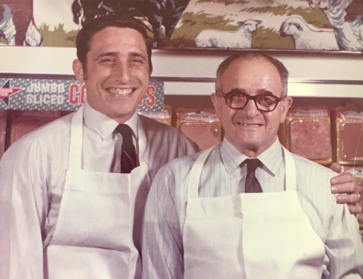My latest for @InAppalachia tells the story of a family of Italian immigrants who ran a market in Fayette County for decades. 

But when modern times forced them to close the doors, the community lost far more than a family business.