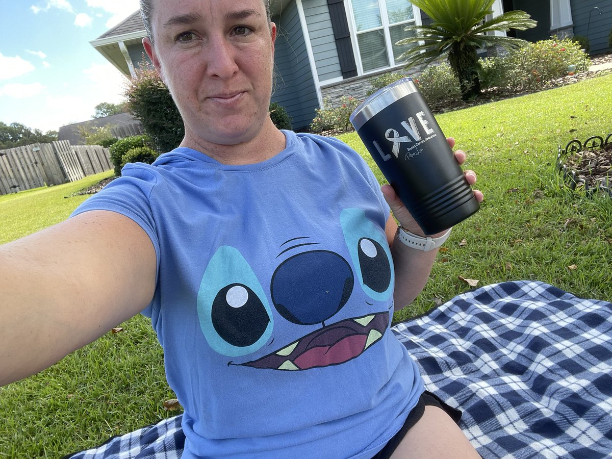 TrainorPHGtr's tweet photo. Sending heavenly birthday (would have been 43yo) wishes to my sweet sister, today! 🙏🏻 Rocking one of her Stitch shirts (her favorite Disney character) and drinking coffee from my #BrainCancerAwarwness mug. Miss her every day. ❤️ #sisters #cancersucks https://t.co/Mde33Gqyi1