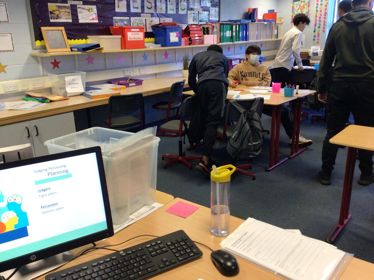 MissCaldwellHHS's tweet photo. My @wearefuelchange challenge class today really enjoyed the Myers Briggs activity for exploring their key strengths and linking that to meta-skills ✨ 

@HillheadHS
@HHS_Humanities

#FuelChangeChallenge https://t.co/iXkoq4cd4l