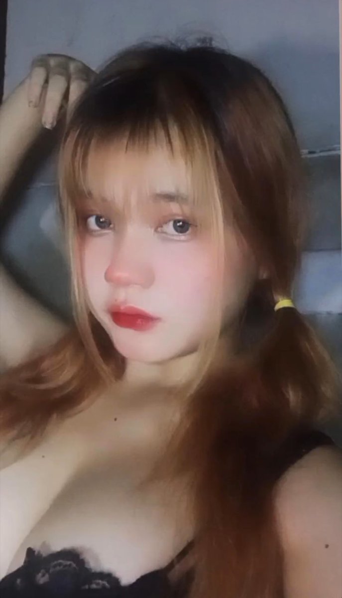 mya19ssy1's tweet photo. ကိုကြီးအိပ်ပီလာလိုး https://t.co/5dUjrXDOtn