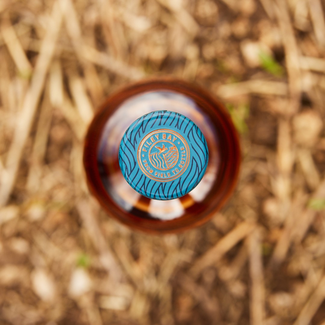 "Filey Bay IPA Finish Batch #2 is 100% field to bottle in every sense; bringing our farm, our brewery and our distillery together in one whisky." says Dave Thompson, Co-Founder and MD of the distillery. 

bit.ly/FileyBay-IPAFi…