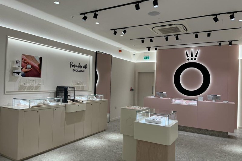 shop_works's tweet photo. A shout out to our shopfitting team for delivering another outstanding refit project for Pandora's Brent Cross outlet, not only delivered under budget but ahead of schedule giving Pandora an extra 3 days trading.
#shopfitting #pandora #refit #makingshopswork https://t.co/hXzahObyrf