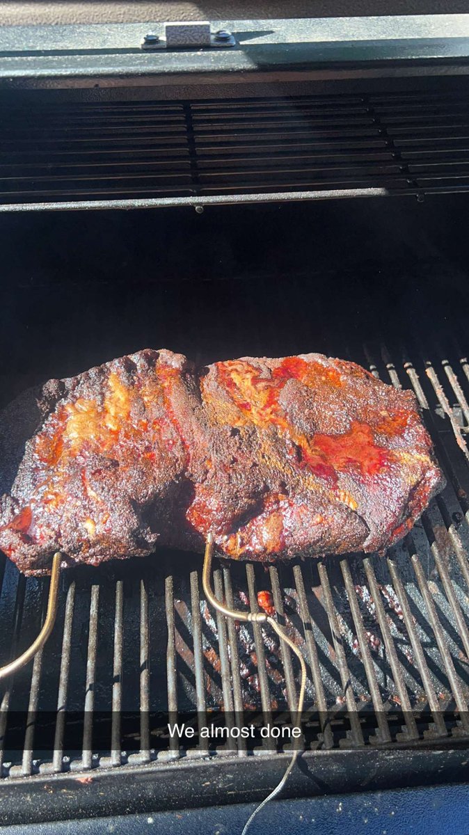 solidorange1996's tweet photo. @BarstoolClemson And 10lbs of chicken to follow! https://t.co/aoOeOK1X31