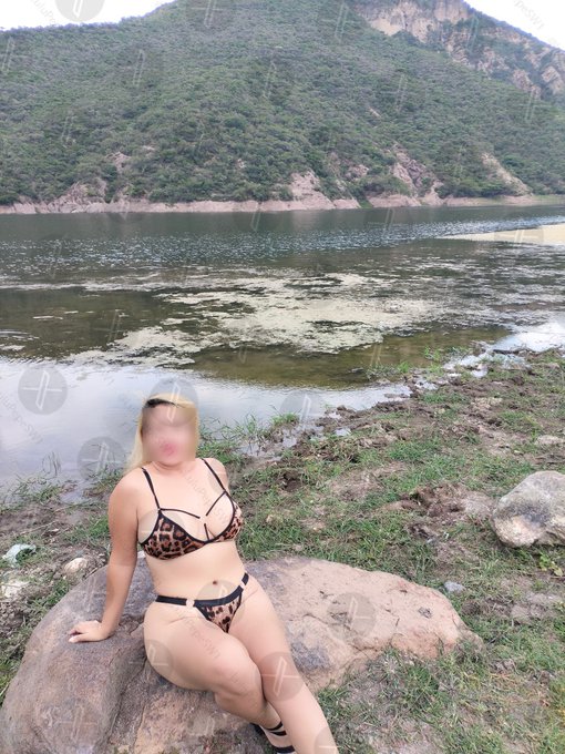 Sesi&oacute;n de fotos con un bikini que me encanta en un paisaje espectacular 😍😍 espero le dejen muchos likes<a href="/tag/hotwife"class="tags"><span>#hotwife</span></a><a href="/tag/onlyfans"class="tags"><span>#onlyfans</span></a><a href="/tag/thelulosshows"class="tags"><span>#thelulosshows</span></a>
