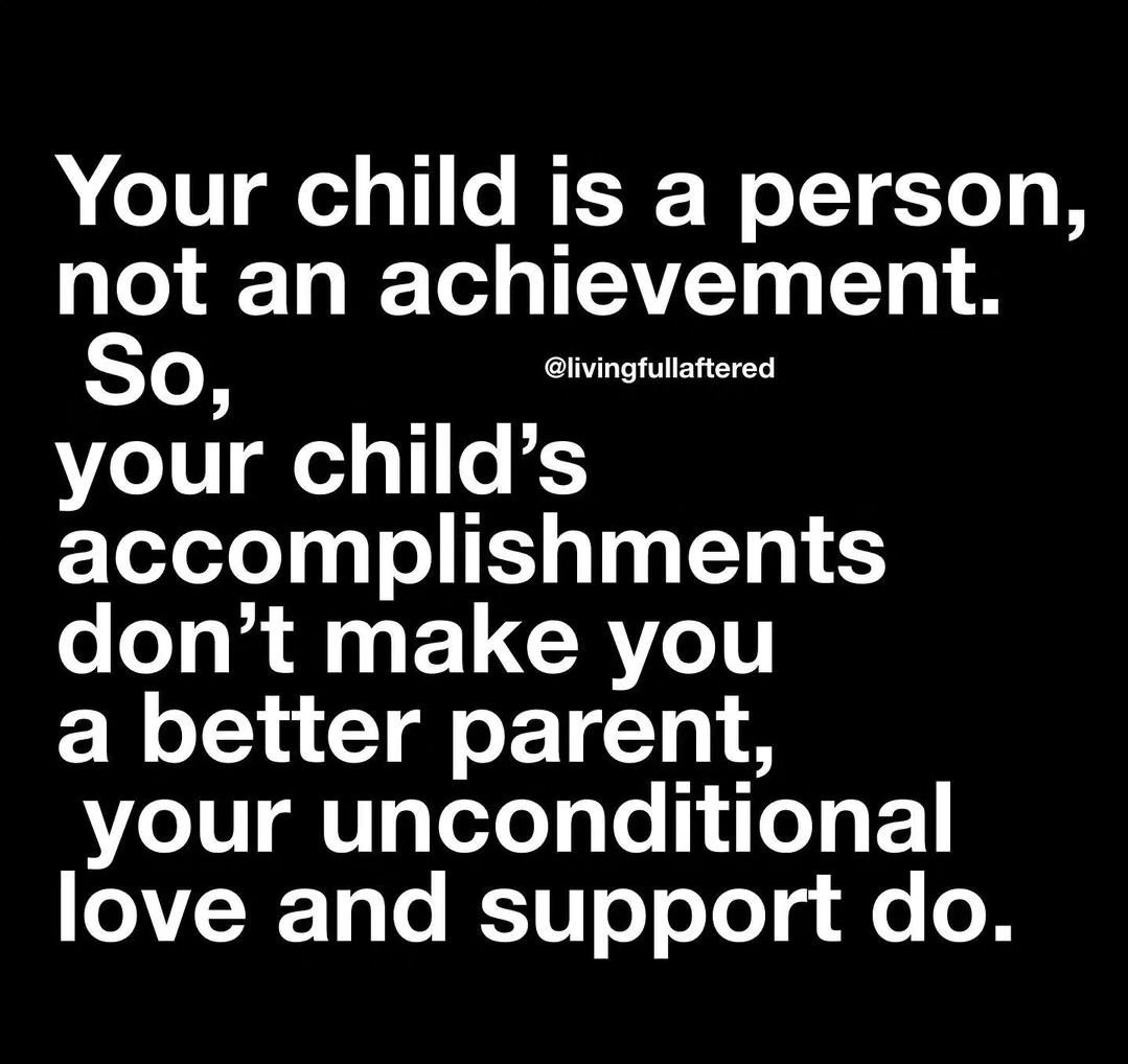 SheIsMrsAndrew1's tweet photo. 💙💙💙💙 #BoyMom https://t.co/7GpF5V8vG2