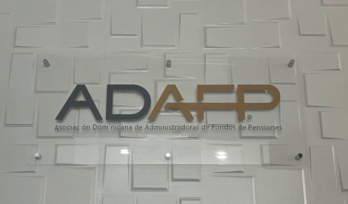InvertixRD's tweet photo. ADAFP: inversión de fondos de pensiones en César Iglesias S.A. se realizó conforme a Ley y normativas https://t.co/ckT6H7frHW

#adafp #cesariglesias #RepublicaDominicana #dominicanos #santodomingo #bolsadevalores #noticias #news https://t.co/fi7MacDIag