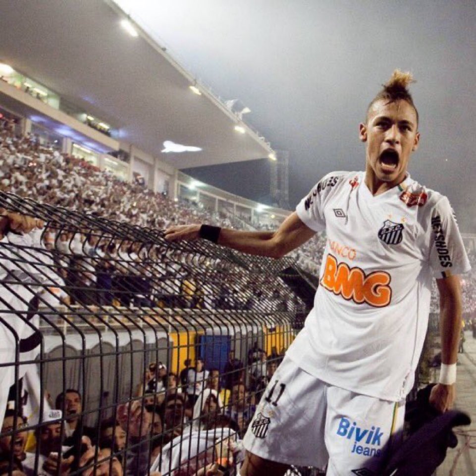 FootballPicsOnX's tweet photo. https://t.co/llB1lXQj9I