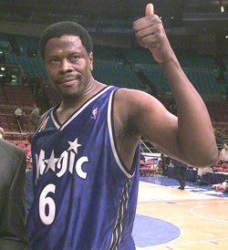 FollowThroughLA's tweet image. Yo guys!
We got the username @followthrough a few months ago and are finally gonna start using it. All content and merch drop info will be from there. Will you go and follow it? We’ll be getting rid of this account soon. Thanks and here’s a pic of Patrick Ewing on the Magic!