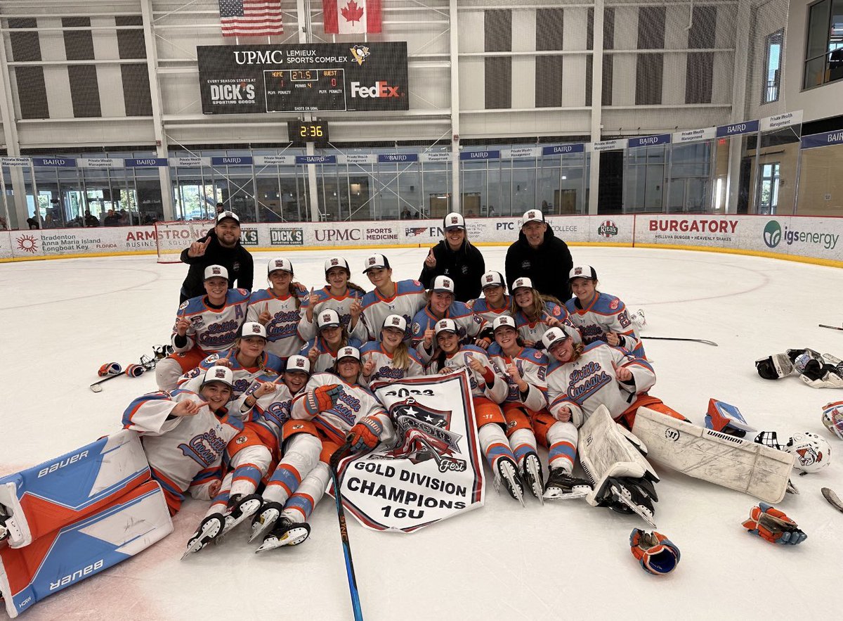jlforge7's tweet image. Very excited for Little Caesars this year! Great start to the year with all 3 teams winning either Gold or Silver Division at @PIProspects Labor Day Tournament! #pizzapizza 🍕🔥🏆