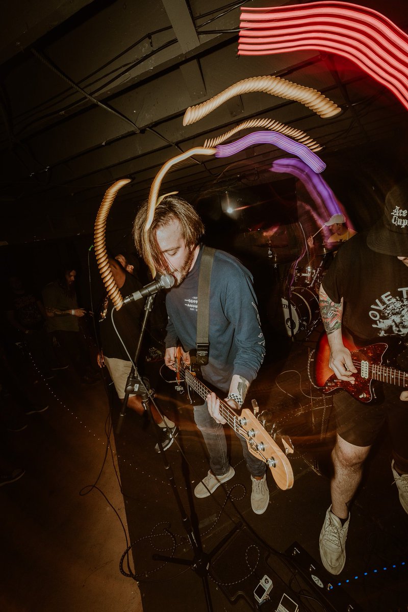 U N D E R G R A D S tweet media