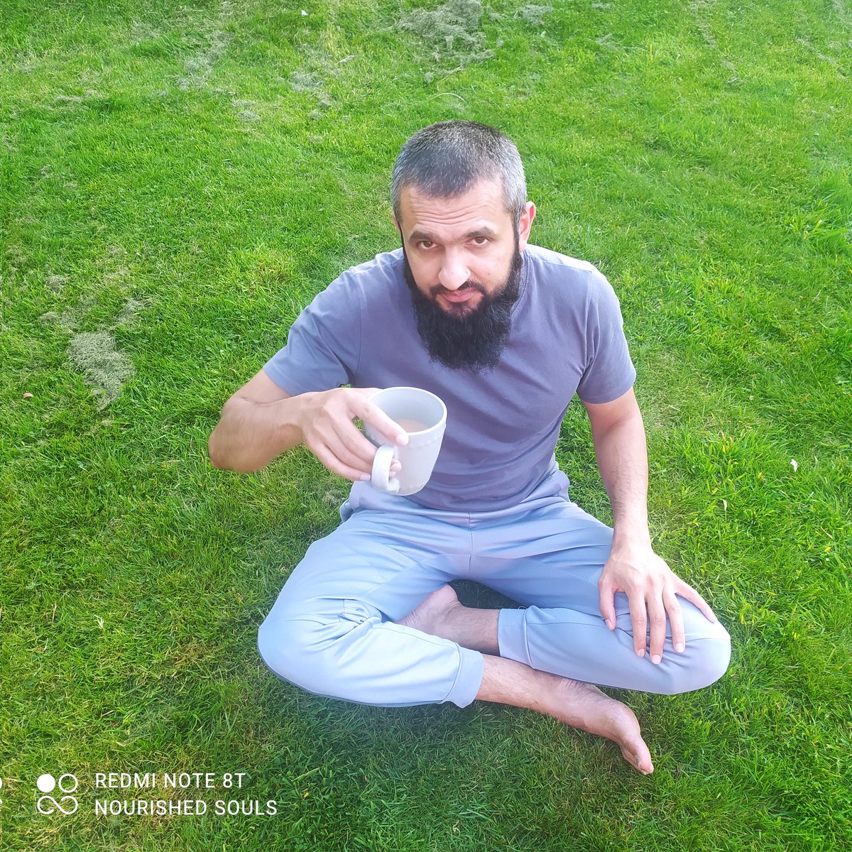 AteeqNSBP's tweet photo. 🌿 Grounding: Your Natural Stress Reliever 🌿
1️⃣ Stress Reduction
2️⃣ Improved Sleep
3️⃣ Boosted Immunity
4️⃣ Enhanced Mood
5️⃣ Reduced Inflammation
#Grounding #StressRelief #BurnoutPrevention #Wellness #MindBodyConnection #muslimmind
#muslimhealth https://t.co/I7bEScxryH