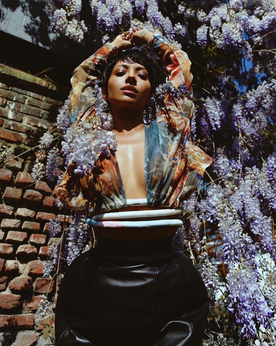 KatGraham's tweet image. . @Balmain x #LOfficielMagazine