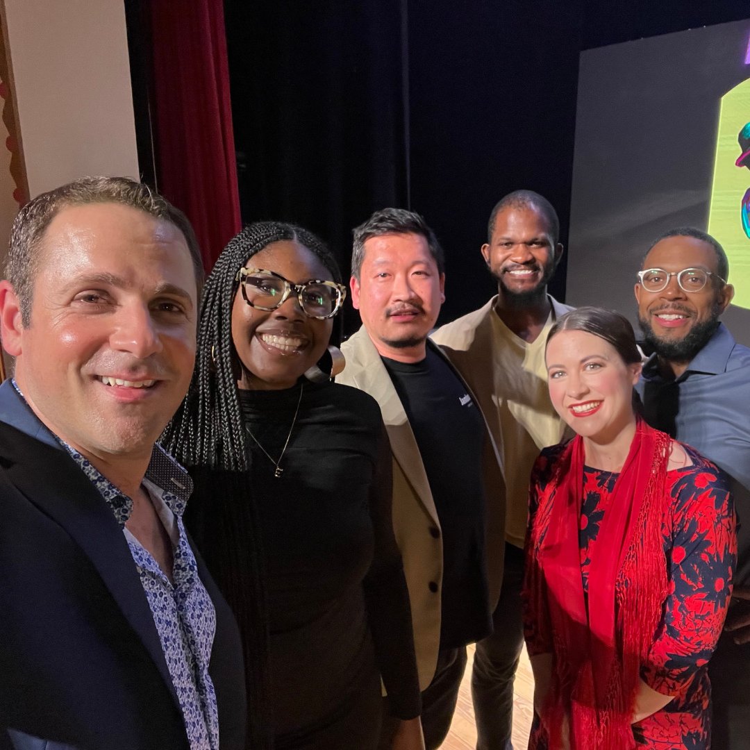 We had an incredible time at the Avalon Theatre this weekend in Easton, MD. Thank you to the Avalon Theatre and our wonderful friends in Easton. I’m looking forward to returning to the area on Oct. 13th, this time with TRIAD!