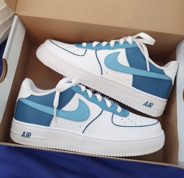 Nikee1_'s tweet photo. Nike https://t.co/AvNq15JCC2