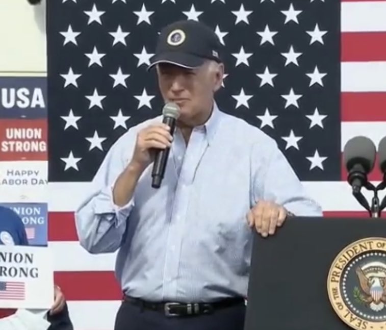 RachelBitecofer's tweet photo. “Guess what? The great real-estate builder, the last guy here, he didn’t build a damn thing,” said Biden. #BidenBuilds https://t.co/VRMXnxOPLJ