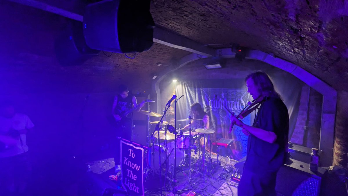 MetalWitching's tweet photo. Tight squeeze in @ebgbsliverpool tonight for @DawnRayd with Ragana, Devil's Henchmen and Wispmother. 
Absolutely fantastic sets from all bands, Dawn Ray'd are a force of nature, so glad to see them at last. https://t.co/EPOiV3hZhH