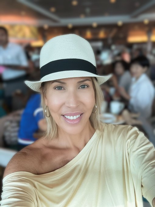 Happy Labor Day! XOXO 💋 #HappyLaborDay #Happylaborday2023 #MondayFunday #onlyfans #onlyfansmodel https://t<a href="/tag/happylaborday"class="tags">#HappyLaborDay</a><a href="/tag/happylaborday2023"class="tags">#Happylaborday2023</a><a href="/tag/mondayfunday"class="tags"><span>#mondayfunday</span></a><a href="/tag/onlyfans"class="tags"><span>#onlyfans</span></a><a href="/tag/onlyfansmodel"class="tags"><span>#onlyfansmodel</span></a>