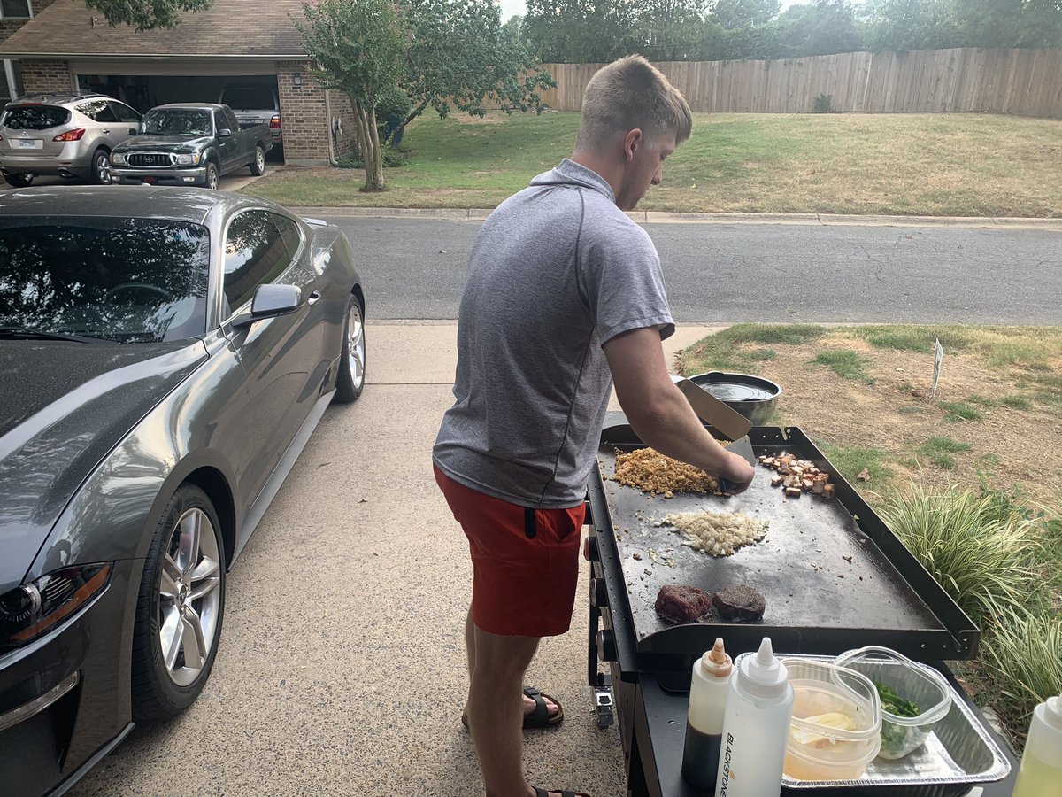 jaypickering4's tweet image. Boo expanding his culinary skills and my waistline!