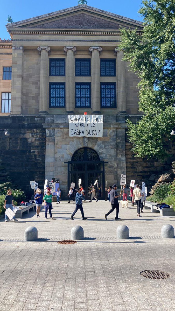 Happy Labor Day <a href="/philamuseum/">Philadelphia Museum of Art</a> from me and <a href="/PMA_Union/">PMA_Union</a>. No social media post this year about Labor Day? The silence is deafening. <a href="/AFSCME/">AFSCME</a> <a href="/PHLafscmeDC47/">AFSCME District Council 47</a> <a href="/AFLCIO/">AFL-CIO ✊</a> #honothecontract