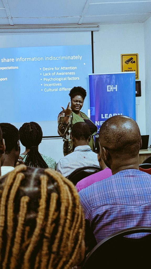 tobi_mayana's tweet photo. We are setting up a base, We are gonna use #cybersecurity as a tool to solve societal problems.
The 1st Cybersecurity Meetup in Ogun State.
Many thanks to all our speakers and attendees.
Learn - Network - Fun
#AbkCyberMeetup
#CommunityBuilding https://t.co/DWdQZTtIEx