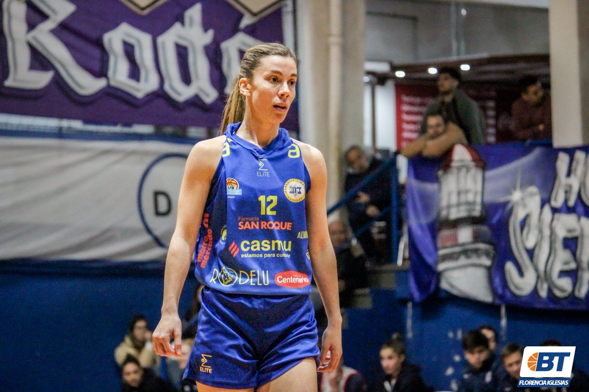 #LFBxBT | "APROVECHO LOS MINUTOS AL MÁXIMO PARA PODER APORTAR MI GRANITO DE ARENA"

Tras la resonante victoria de Hebraica y Macabi ante 25 de Agosto, Analía Martínez, figura del juego, habló con <a href="/Cristiaan014/">Cristian Yañez</a> 

👉 bitly.ws/TTMp