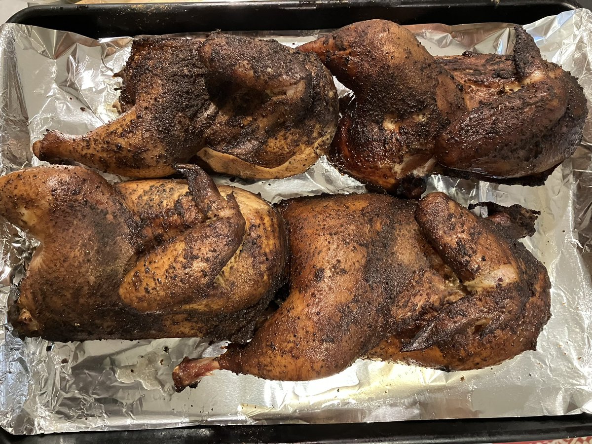 James_Pat_Wicks's tweet image. I spent time visiting family this weekend, so there was no NJ cookout at home this year. I did smoke a couple of chickens for dinner, though. Time to wrap them, rest them, and then digest them. 😋 
Happy Labor Day!
#LaborDay #pitbarrelcooker #WrapRestDigest